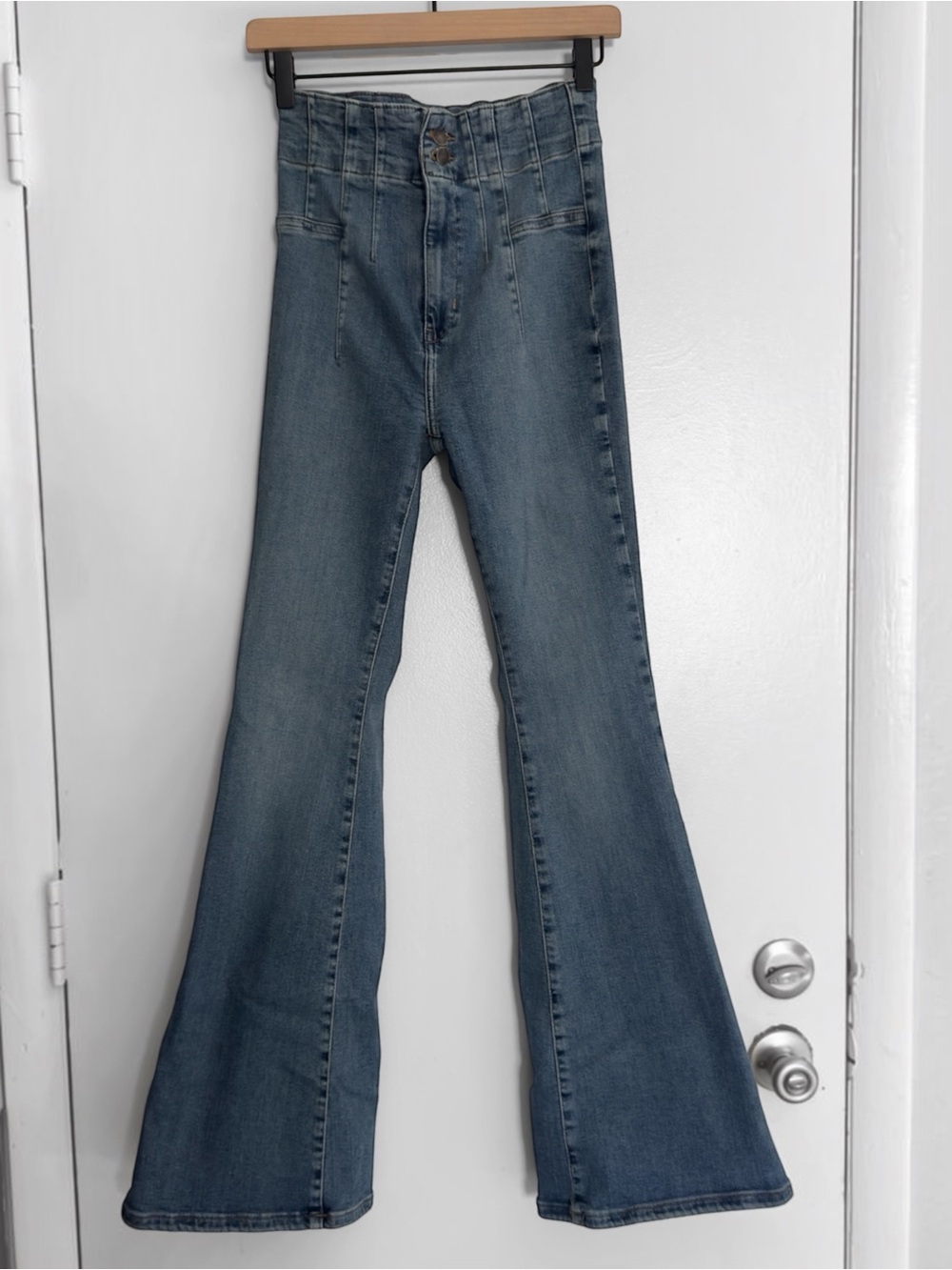 Free People We The Free Jayde Flare Jeans 28 High Rise Stretch Denim 25x31